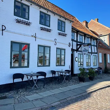 Restaurant Saelhunden Bed & Breakfast *