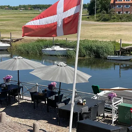 Restaurant Saelhunden ベッド・アンド・ブレックファスト 4*